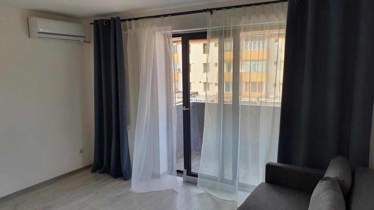 FIM apartament Hunedoara Exterior foto
