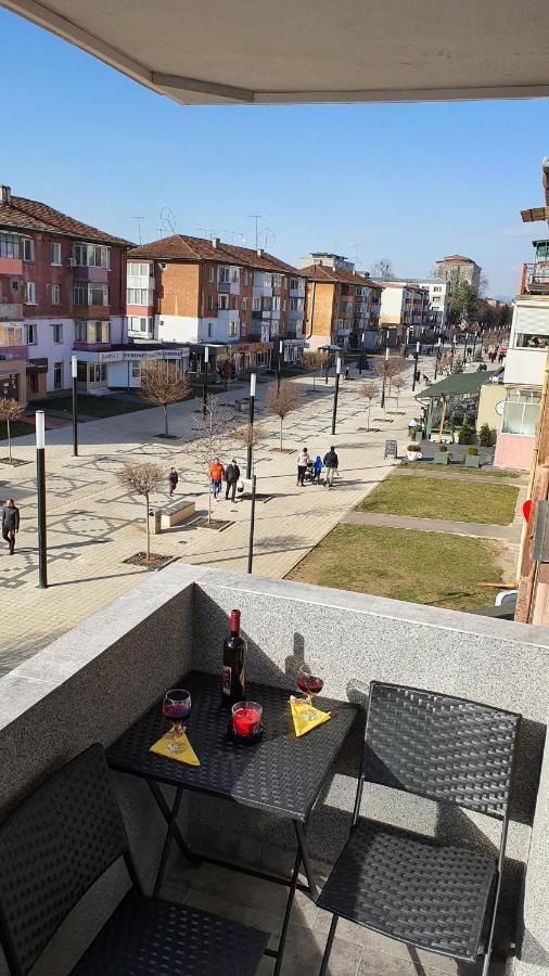 FIM apartament Hunedoara Exterior foto